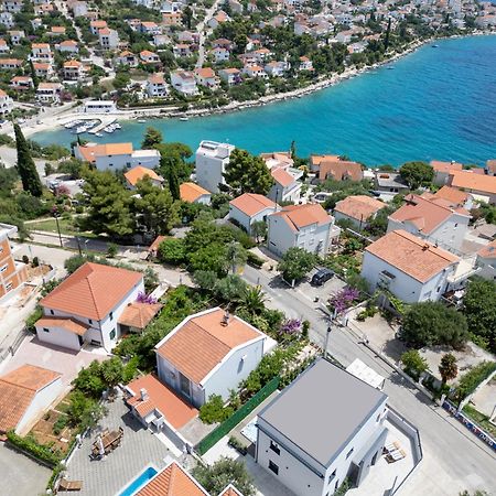 Villa Roma Sauna And Hydrotherapy Pool Trogir Exterior photo
