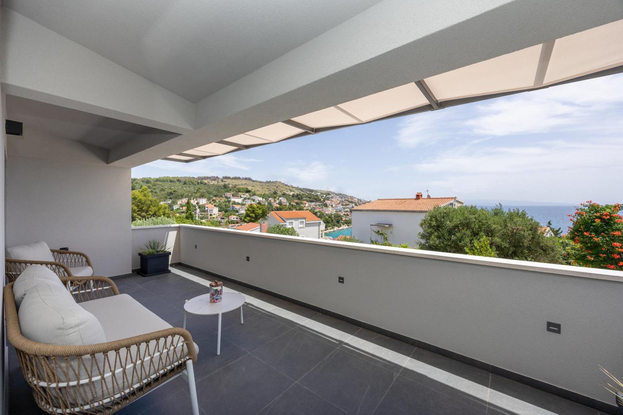 Villa Roma Sauna And Hydrotherapy Pool Trogir Exterior photo