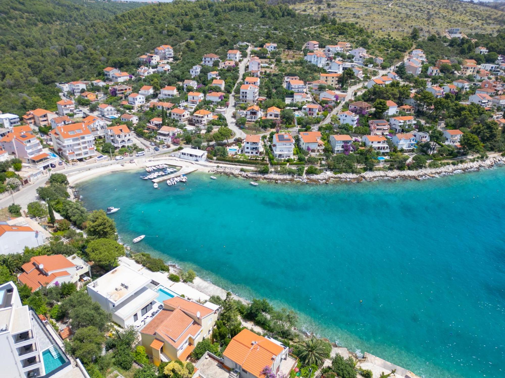Villa Roma Sauna And Hydrotherapy Pool Trogir Exterior photo